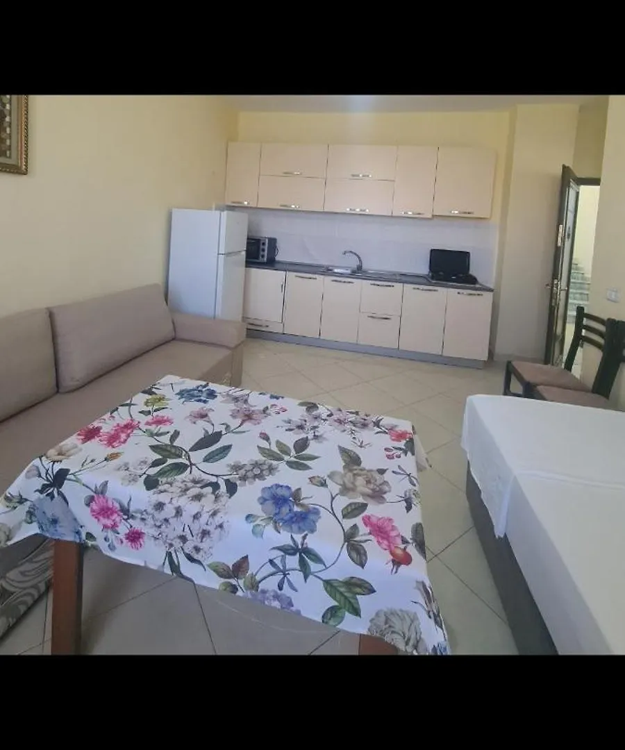 Apartment Roan Golem Golem  Albania
